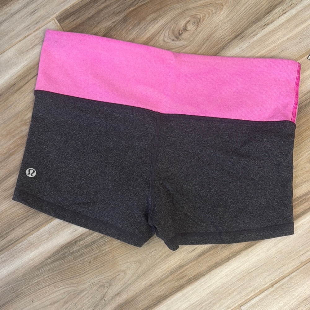 Lululemon Athletica Pink and Gray Bike Shorts for Active Comfort